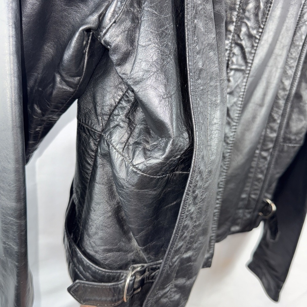 Vintage Bikercore Wilson's Black Leather Jacket Adjustable waist Pit -Pit = 18" - Picture 3 of 12